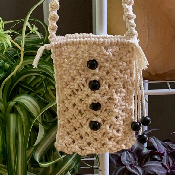 Macrame Handmade Phone Purse - Picture 2 of 6